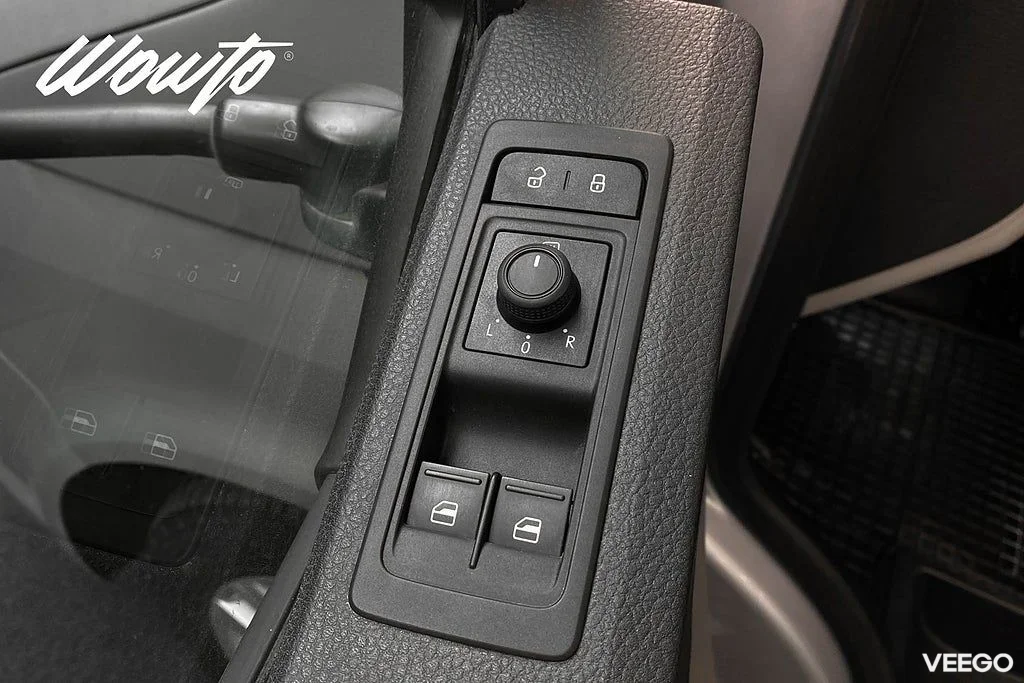 Volkswagen Transporter Chassi 2.0 TDI DSG 150HK 3-Sits /Moms/4.95% 110kW