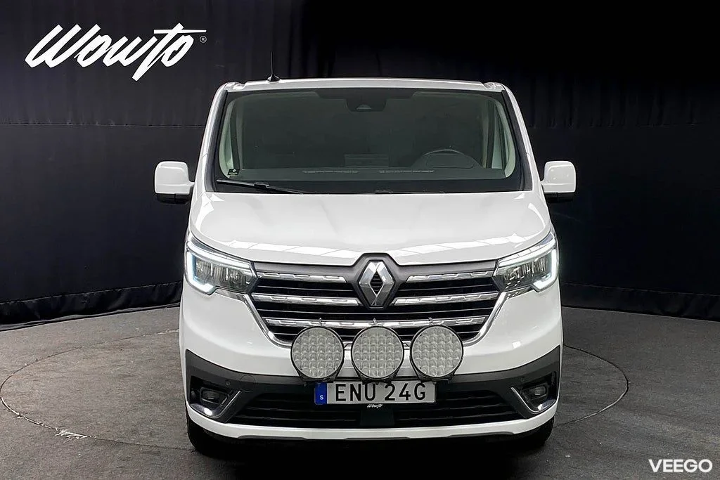 Renault Trafic 2.0 dCi EDC 150HK L2 3-Sits Nordic Line /Moms 110kW