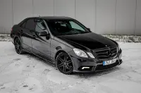 Mercedes-Benz E350 3.0 170kW thumbnail