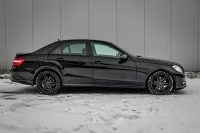 Mercedes-Benz E350 3.0 170kW thumbnail