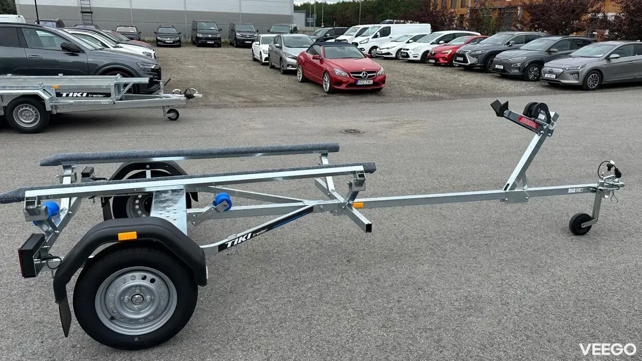 Tiki Treiler Paadihaagis siinidega