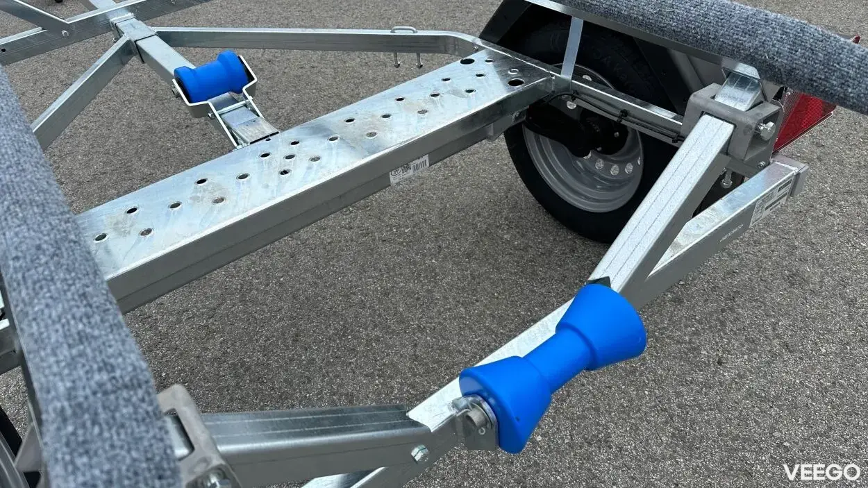 Tiki Treiler Paadihaagis siinidega