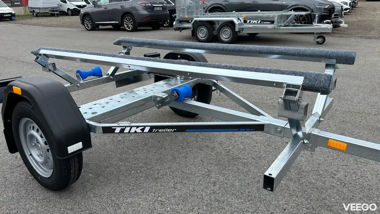 Tiki Treiler Paadihaagis siinidega