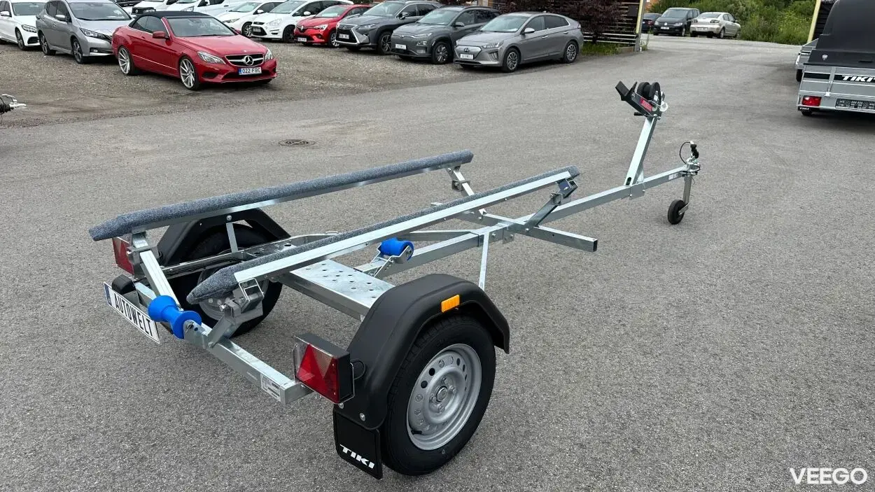 Tiki Treiler Paadihaagis siinidega