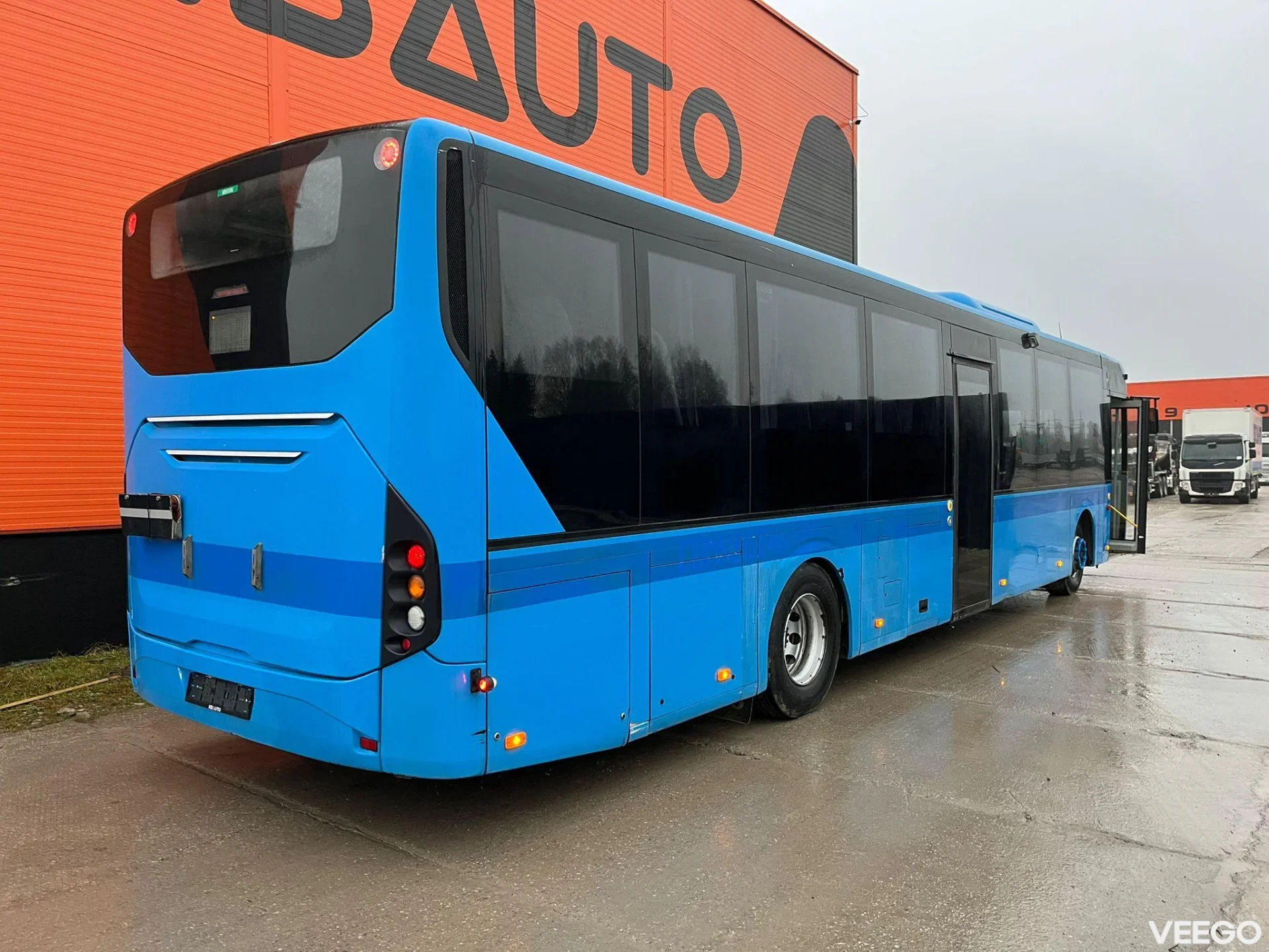 Volvo B8RLE 4 SIMILAR AVAILABLE / 47 SEATS / AC / AUXILIARY HEATING  240kW