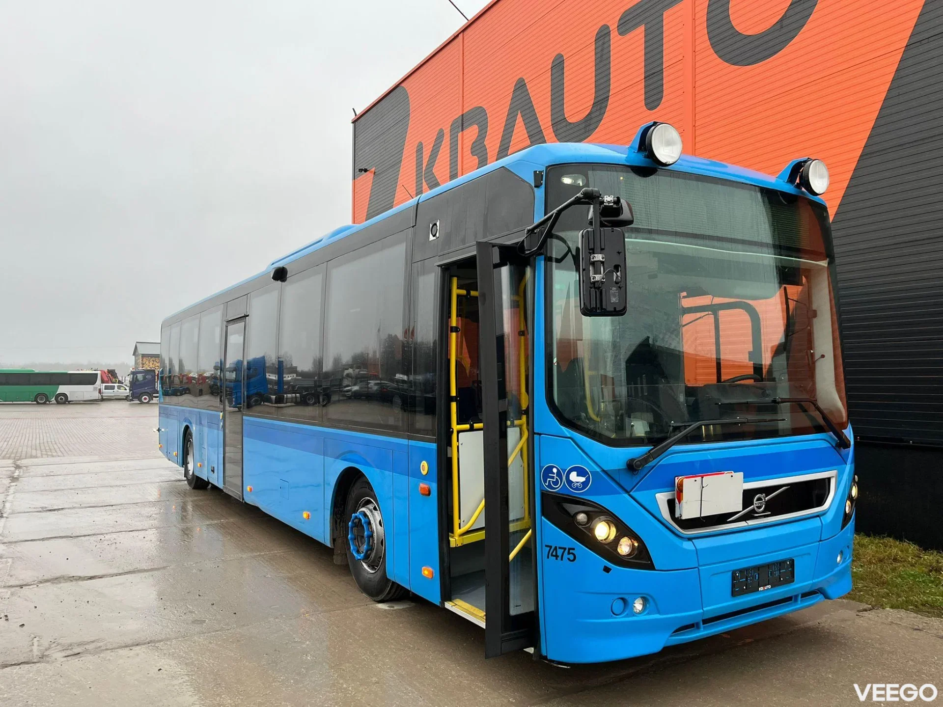 Volvo B8RLE 4 SIMILAR AVAILABLE / 47 SEATS / AC / AUXILIARY HEATING  240kW