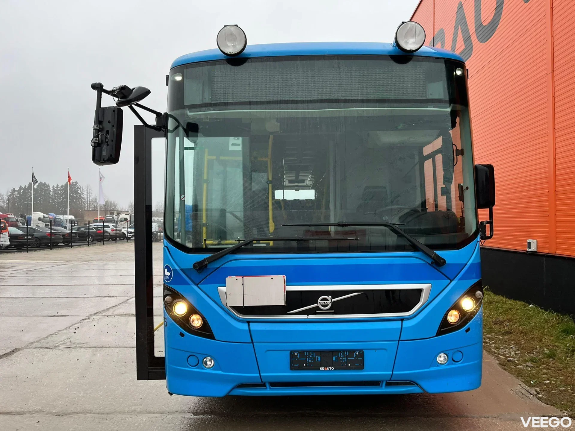 Volvo B8RLE 4 SIMILAR AVAILABLE / 47 SEATS / AC / AUXILIARY HEATING  240kW