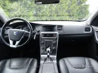 Volvo V60 R-Design City Safety 2.0 133kW thumbnail