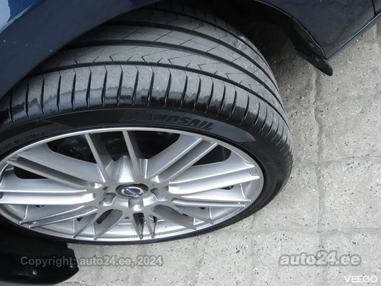 Volvo V60 R-Design City Safety 2.0 133kW