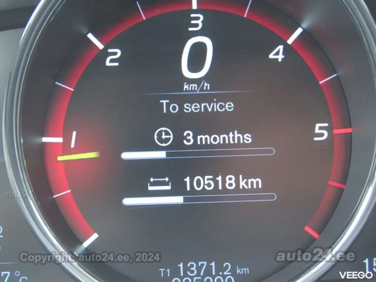 Volvo V60 R-Design City Safety 2.0 133kW