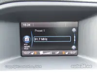 Volvo V60 R-Design City Safety 2.0 133kW thumbnail