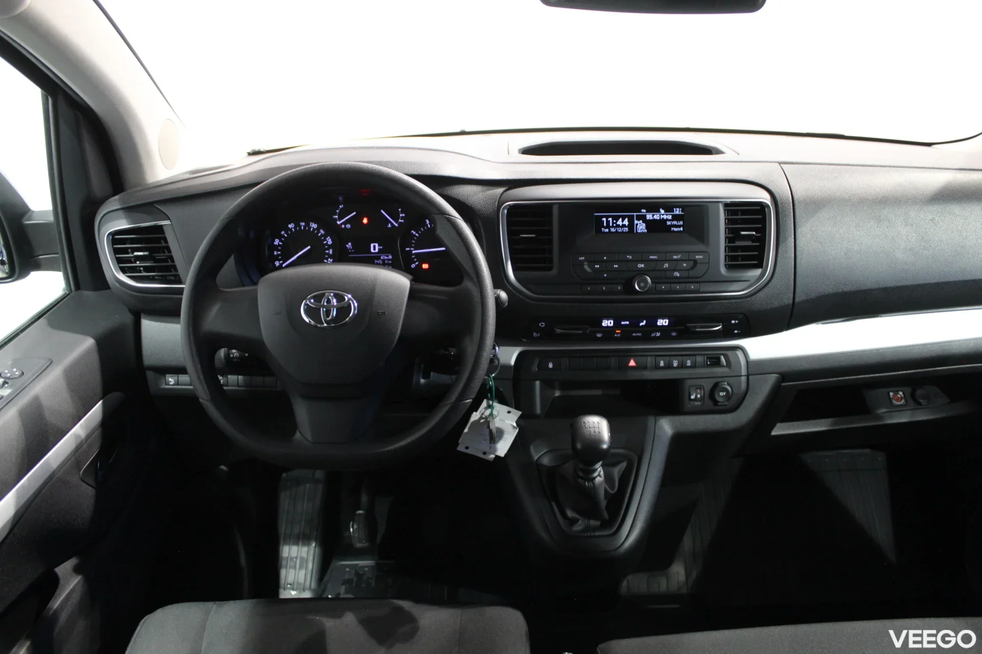 Toyota Proace Verso Long Shuttle 2 110kW