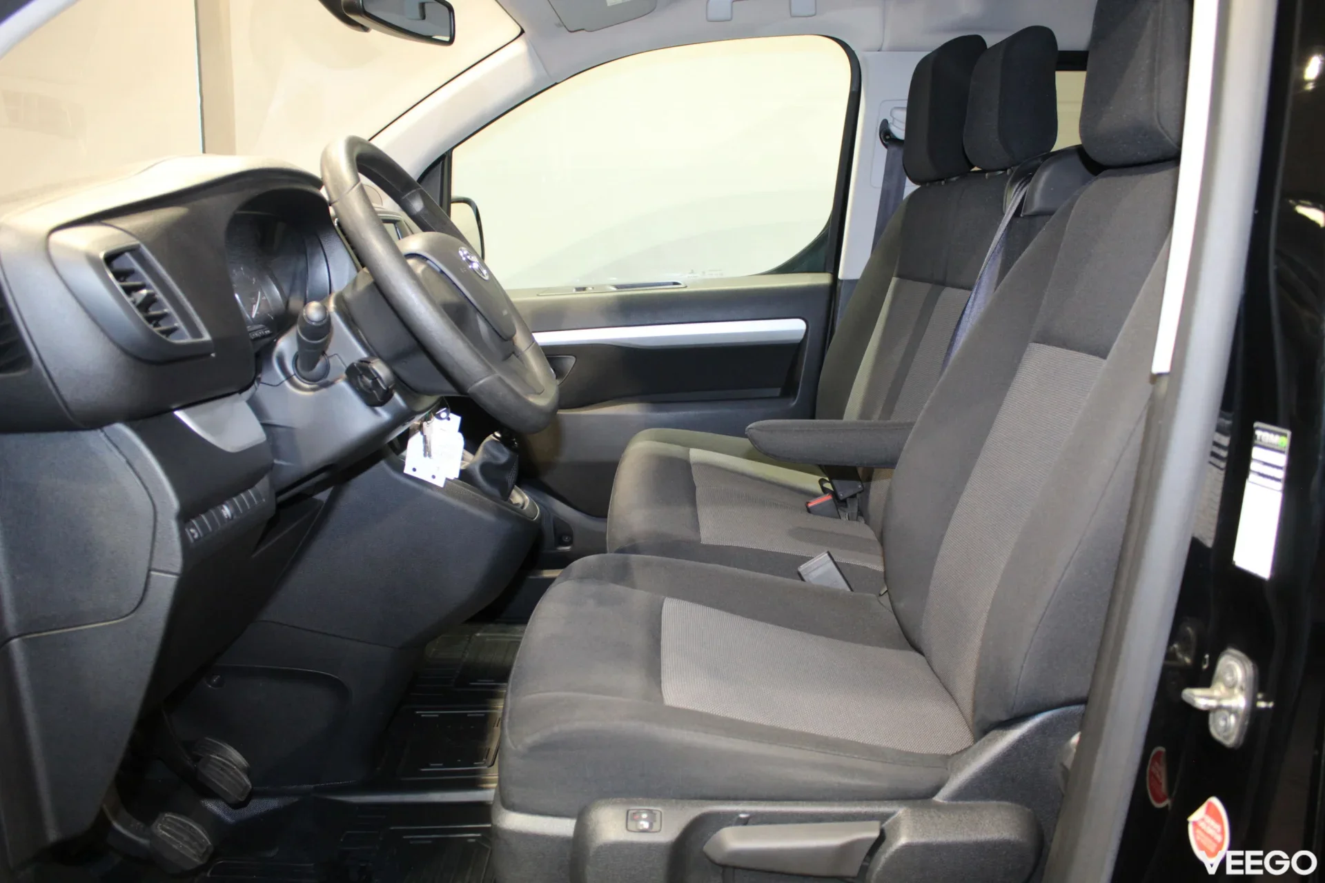 Toyota Proace Verso Long Shuttle 2 110kW