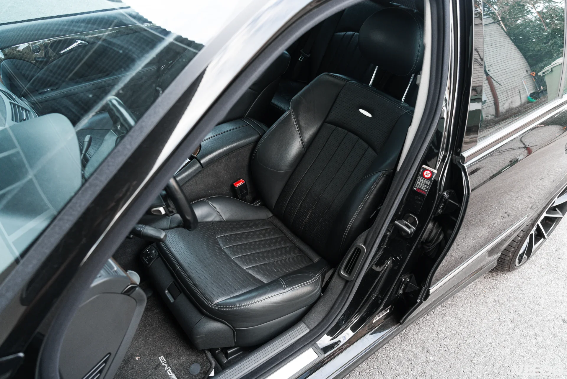 Mercedes-Benz E class 5.4 350kW