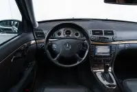 Mercedes-Benz E class 5.4 350kW thumbnail