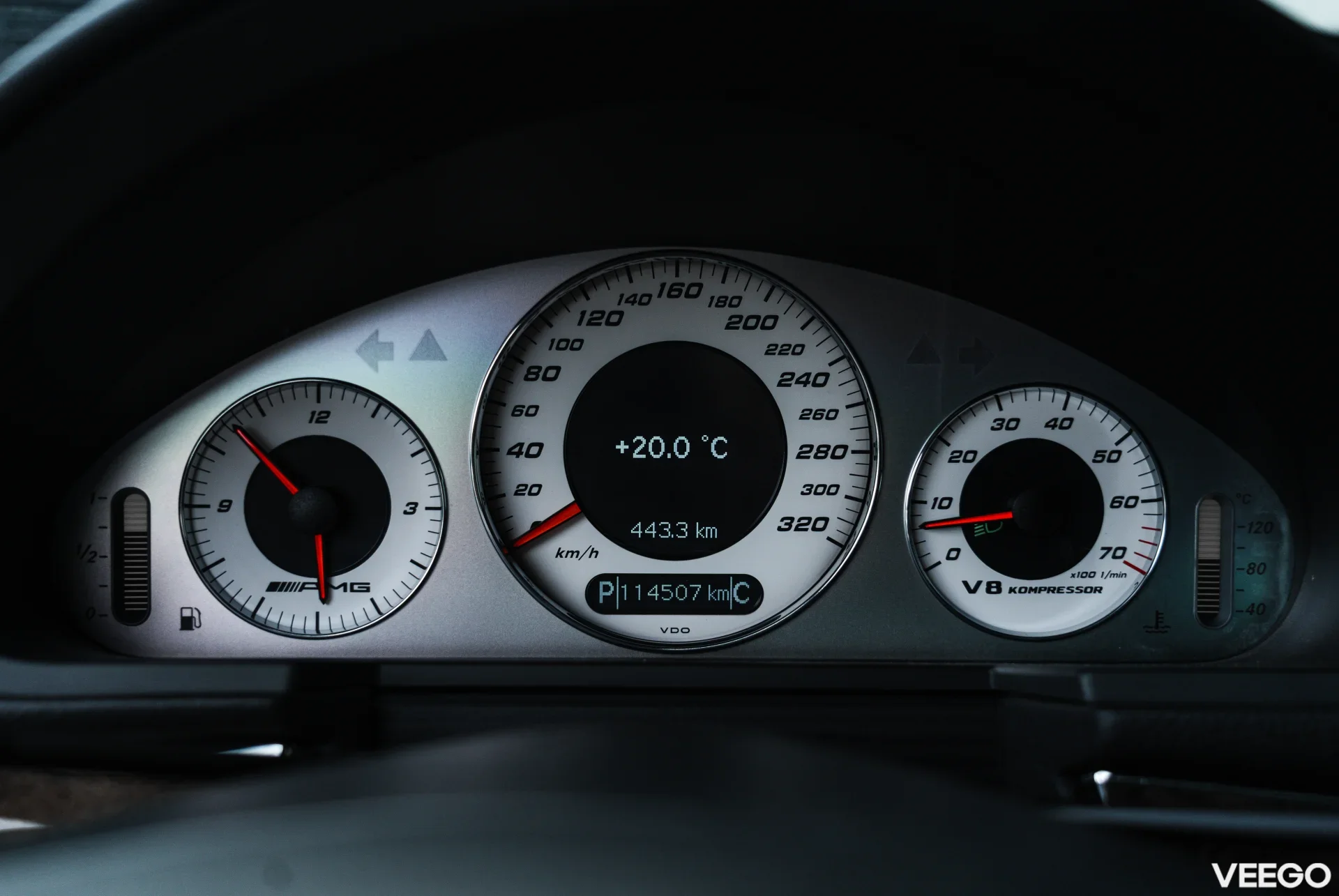 Mercedes-Benz E class 5.4 350kW