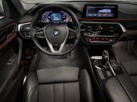 BMW 520 d xDrive Sport Line 2.0 140kW thumbnail