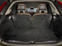 Volvo XC90 Momentum+ 2.0 173kW thumbnail