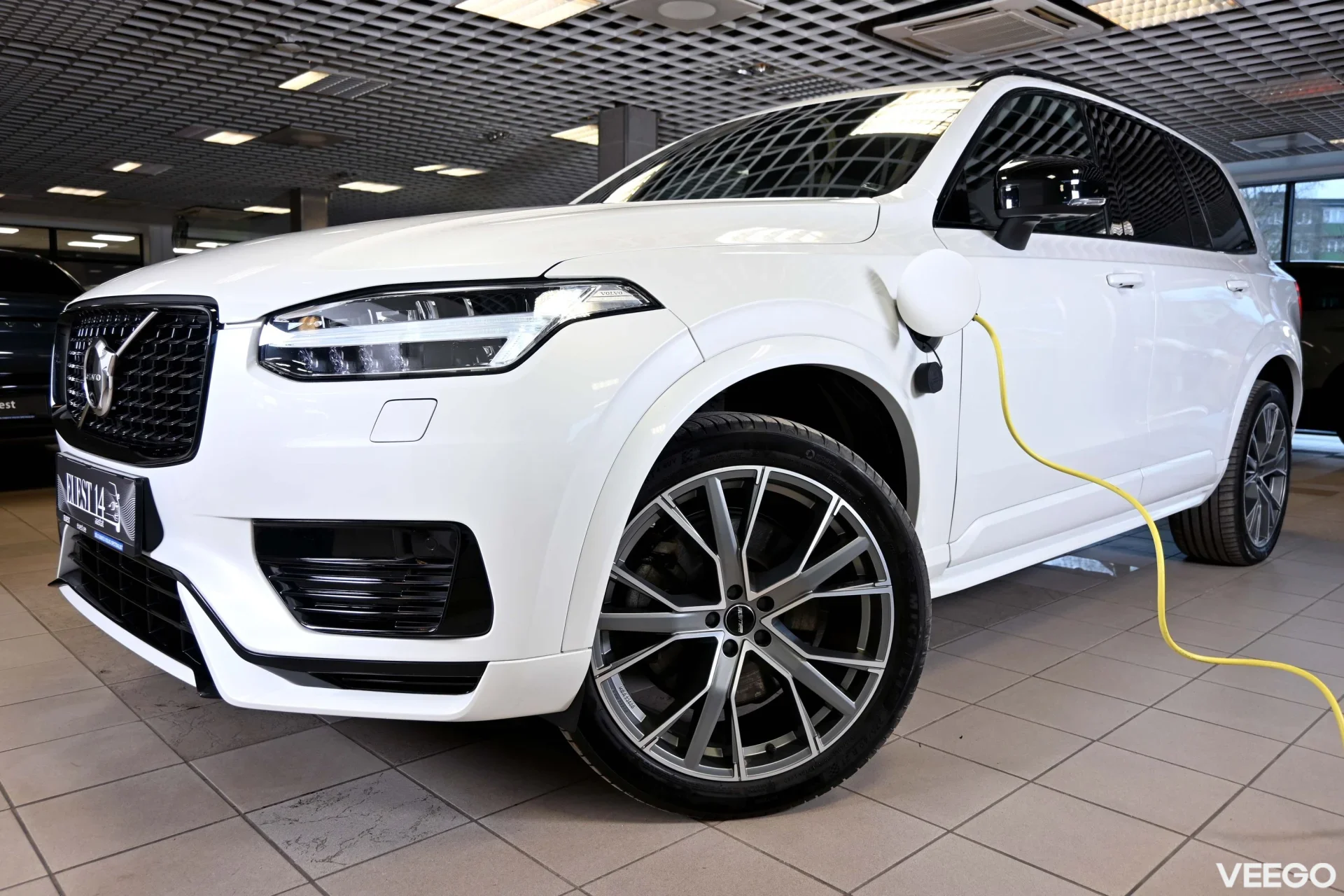 Volvo XC90 AWD T8 H&K ULTIMATE DARK XENIUM INTELLI SAFE 2 335kW