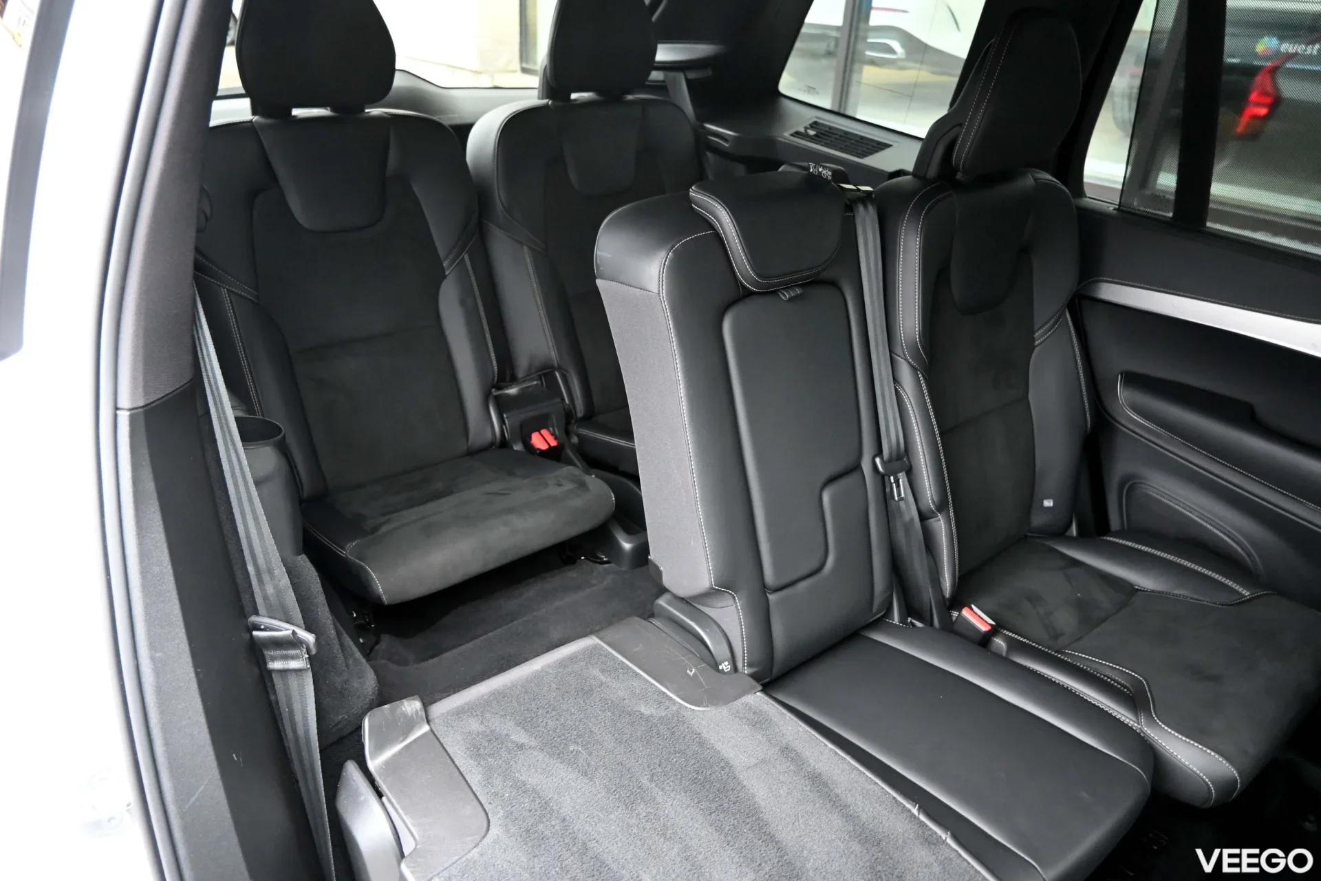 Volvo XC90 AWD T8 H&K ULTIMATE DARK XENIUM INTELLI SAFE 2 335kW