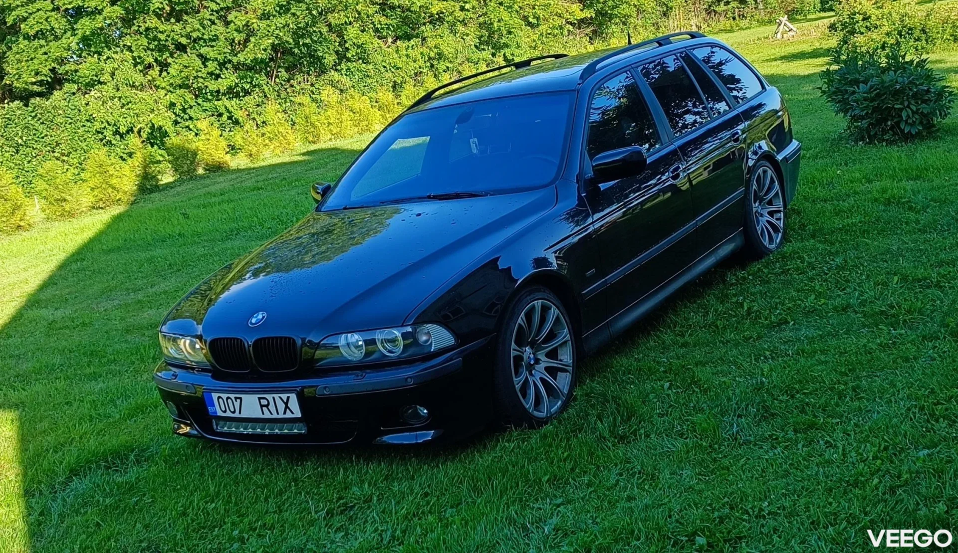 BMW 530 2.9 142kW