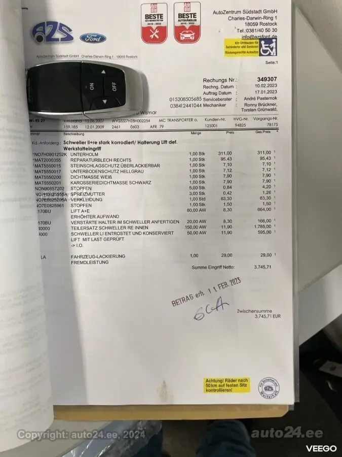 Volkswagen Caravelle 2.5 96kW