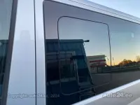 Volkswagen Caravelle 2.5 96kW thumbnail