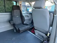 Volkswagen Caravelle 2.5 96kW thumbnail