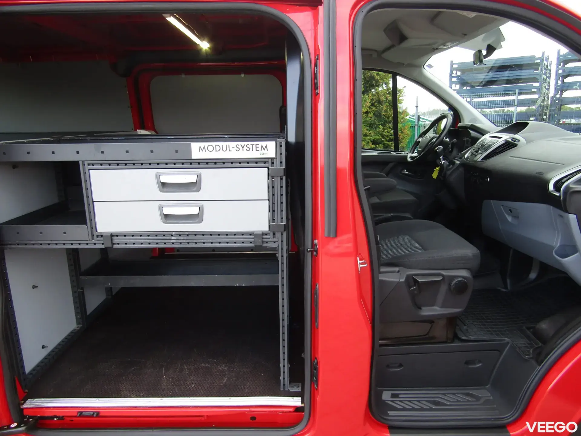 Ford Tourneo Custom 2.0 96kW