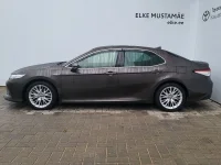 Toyota Camry 131kW thumbnail