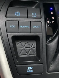 Toyota RAV4 131kW thumbnail