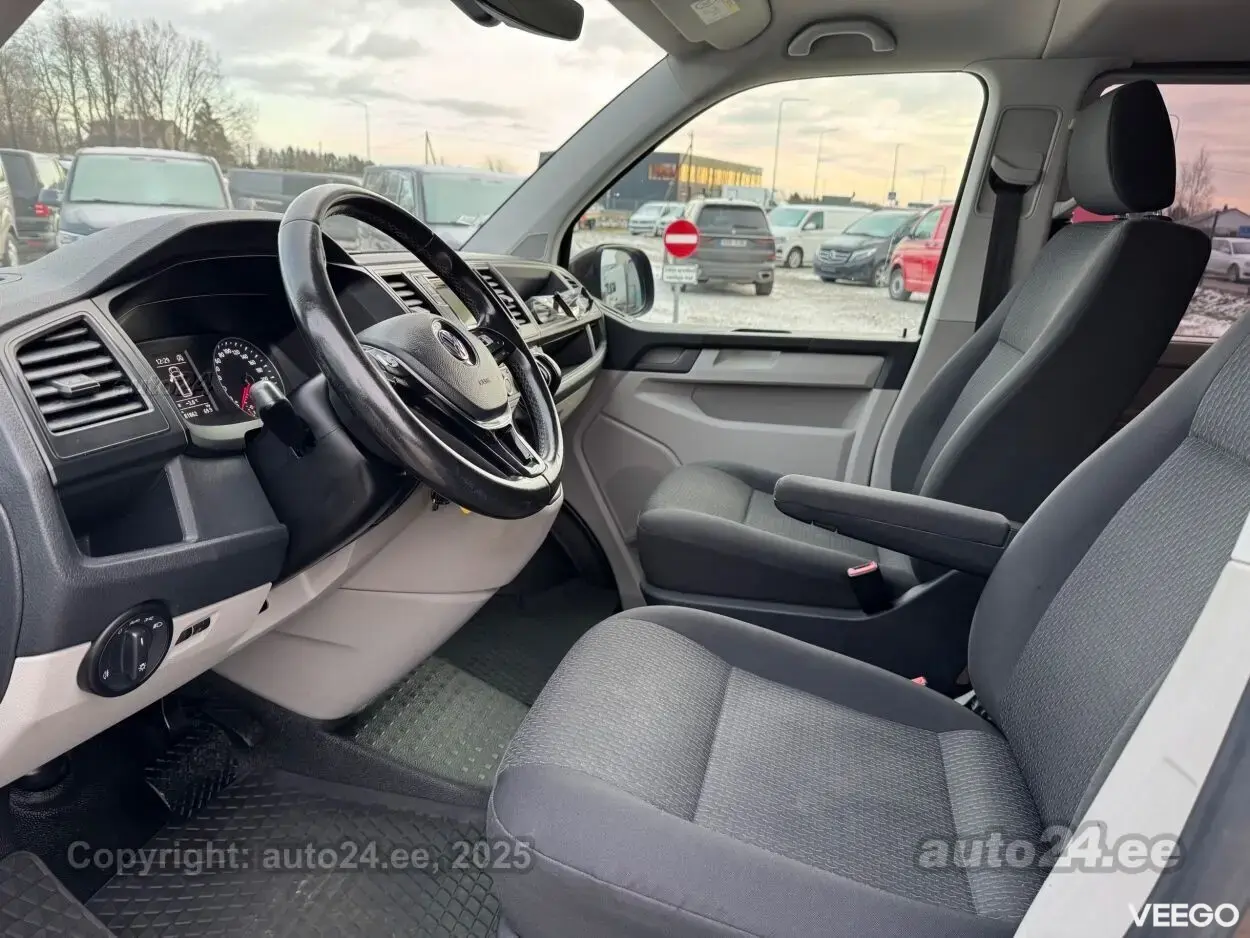 Volkswagen Caravelle 2.0 110kW