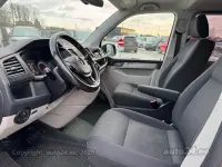 Volkswagen Caravelle 2.0 110kW thumbnail