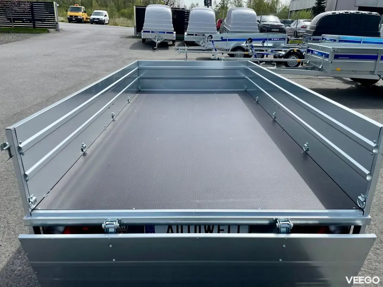 Tiki Treiler Keevis kastihaagis 300LH 3x1.5 kW