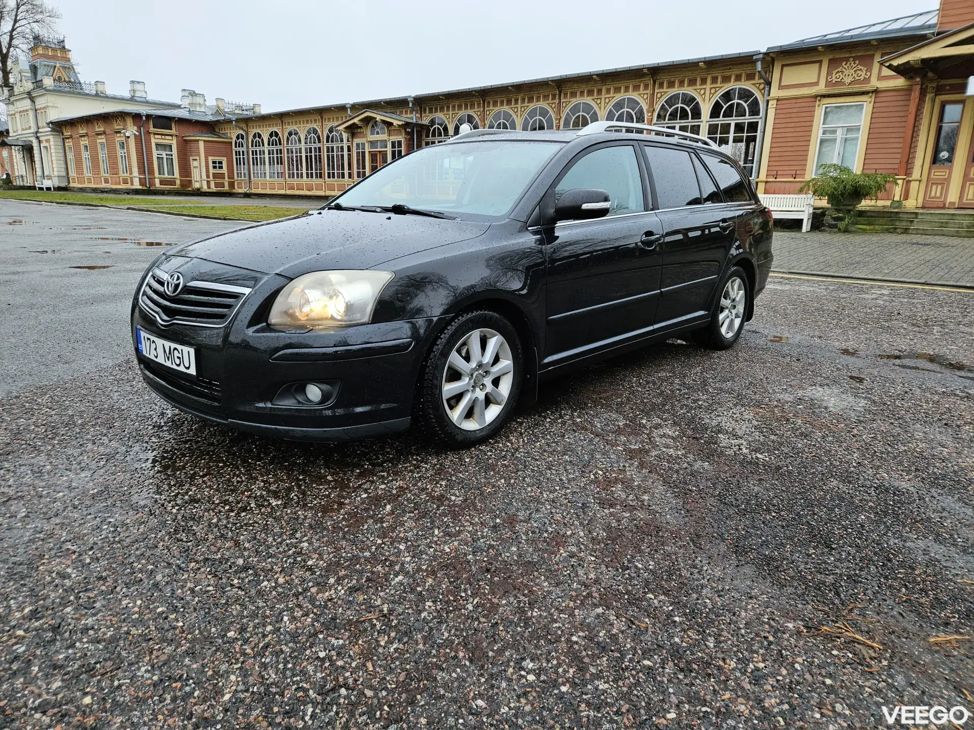 Toyota Avensis 2.0 108kW