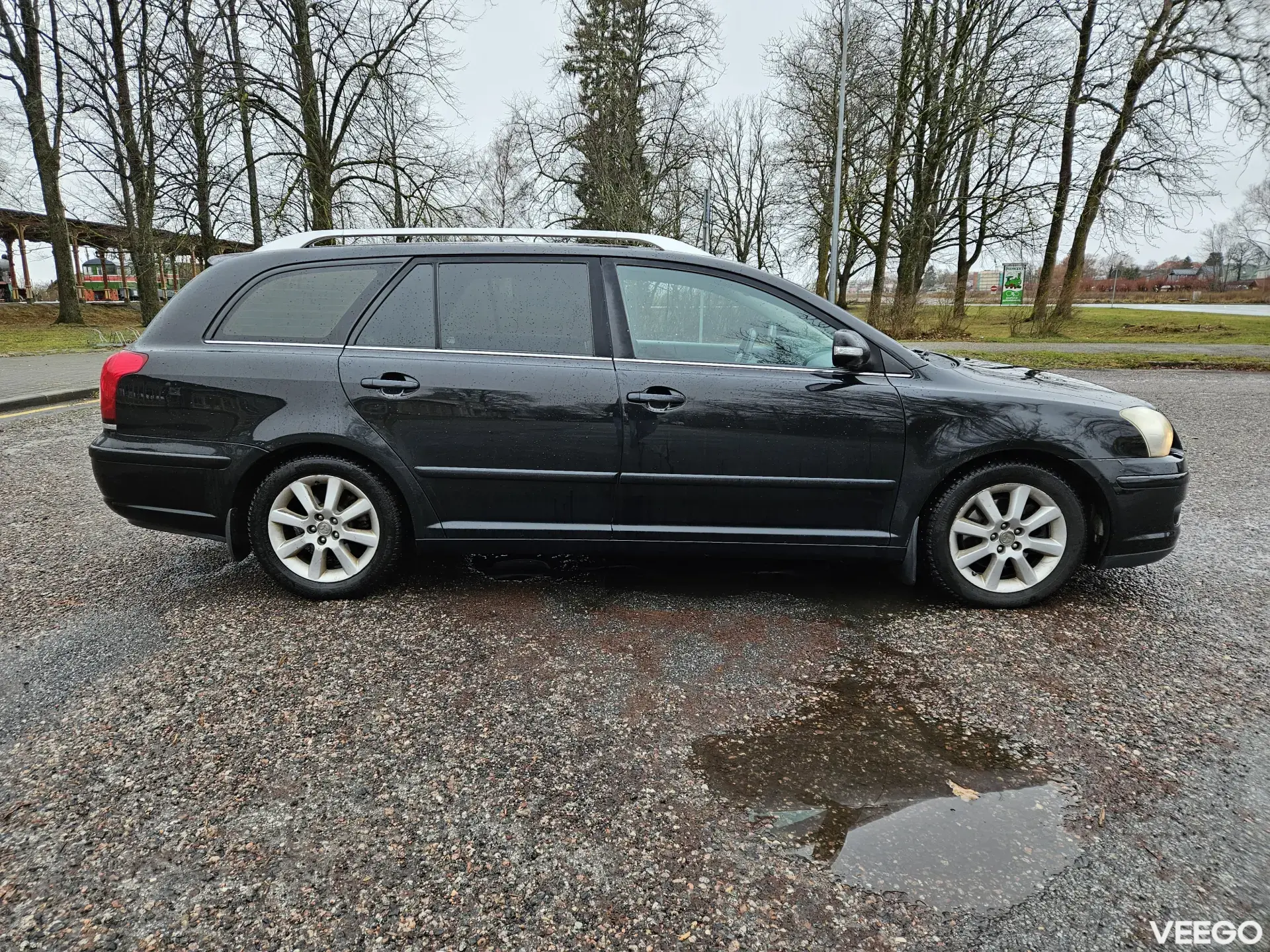 Toyota Avensis 2.0 108kW