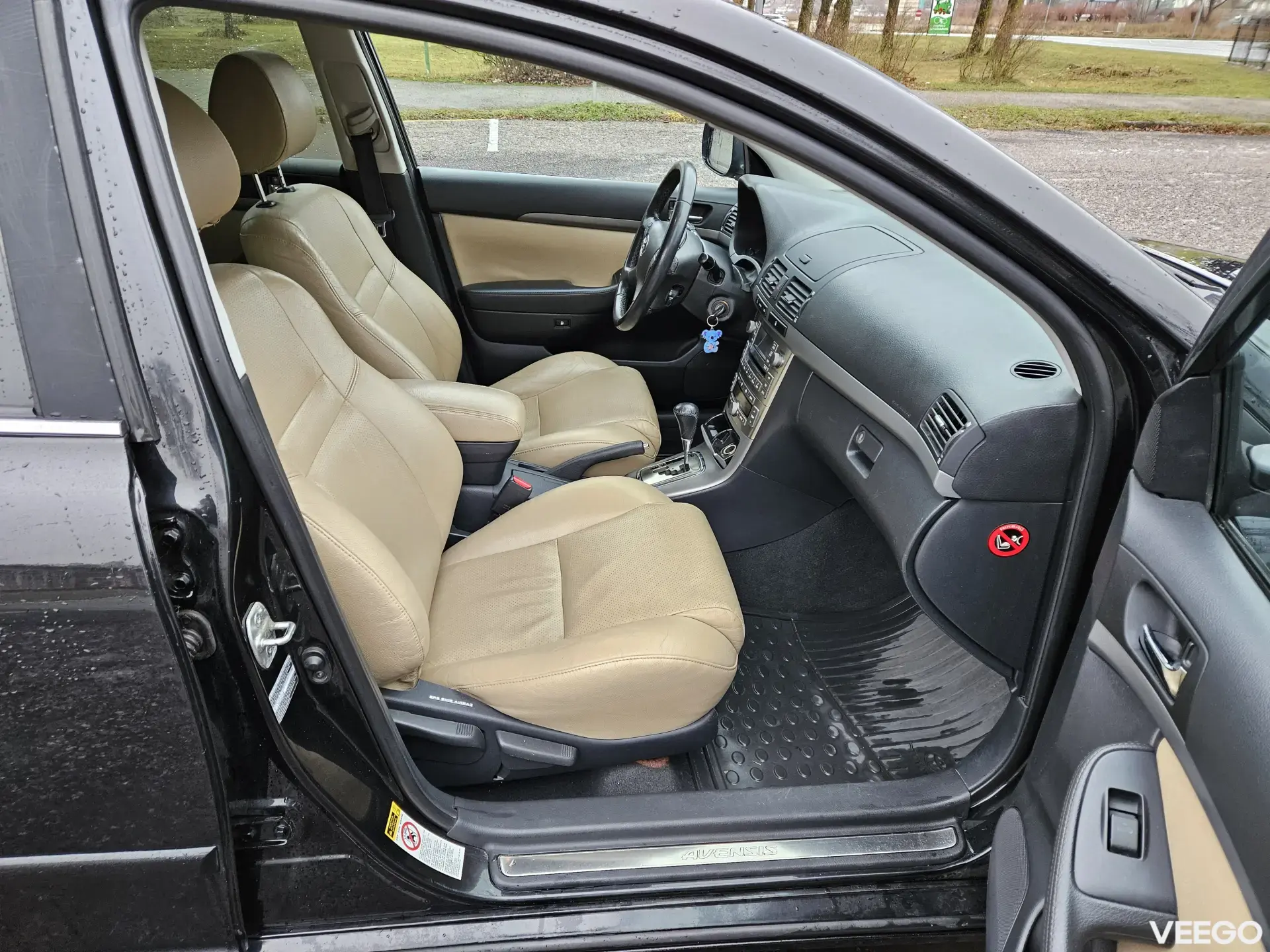 Toyota Avensis 2.0 108kW