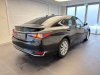 Lexus ES 300h - 164kW thumbnail