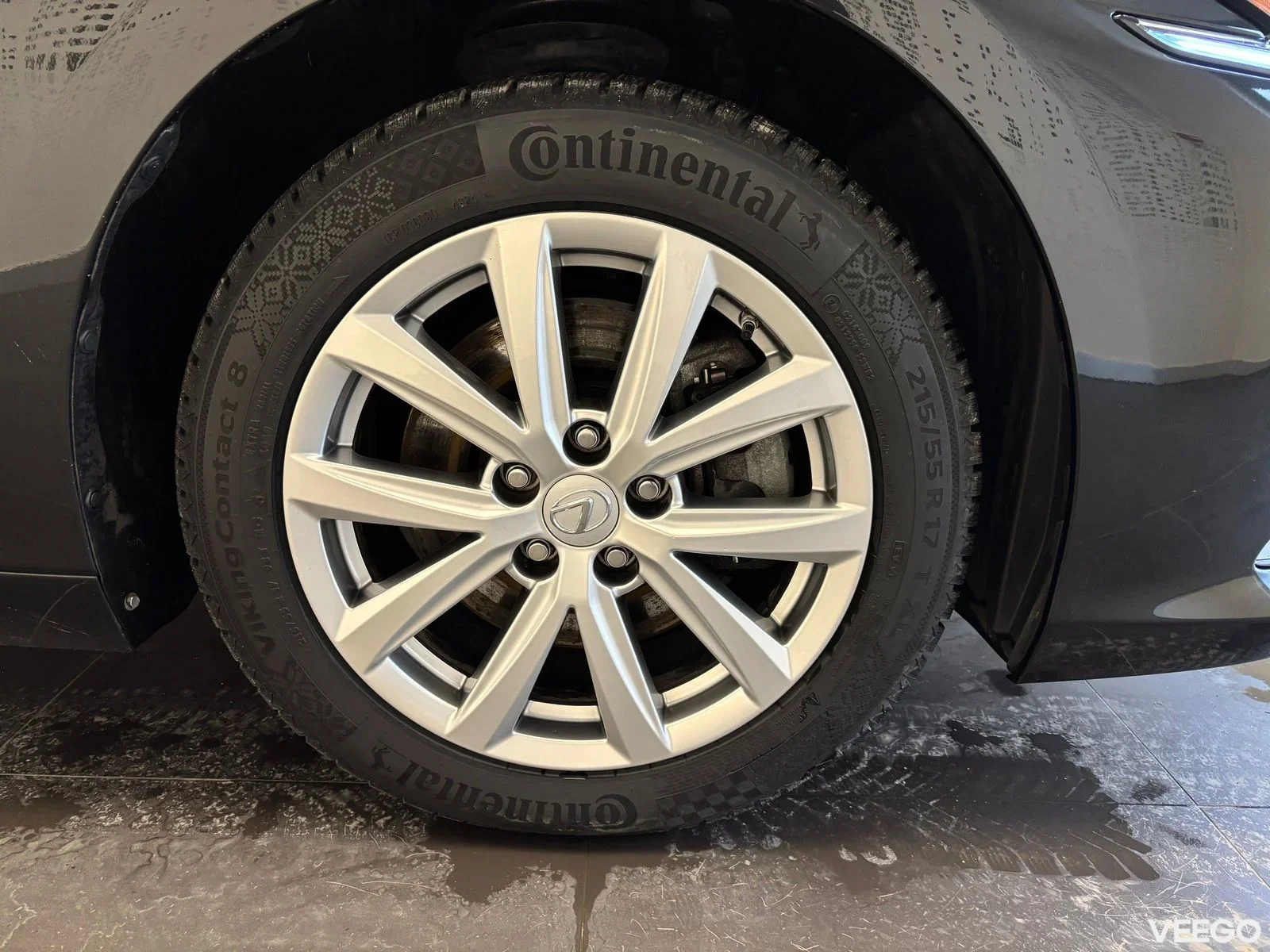 Lexus ES 300h - 164kW