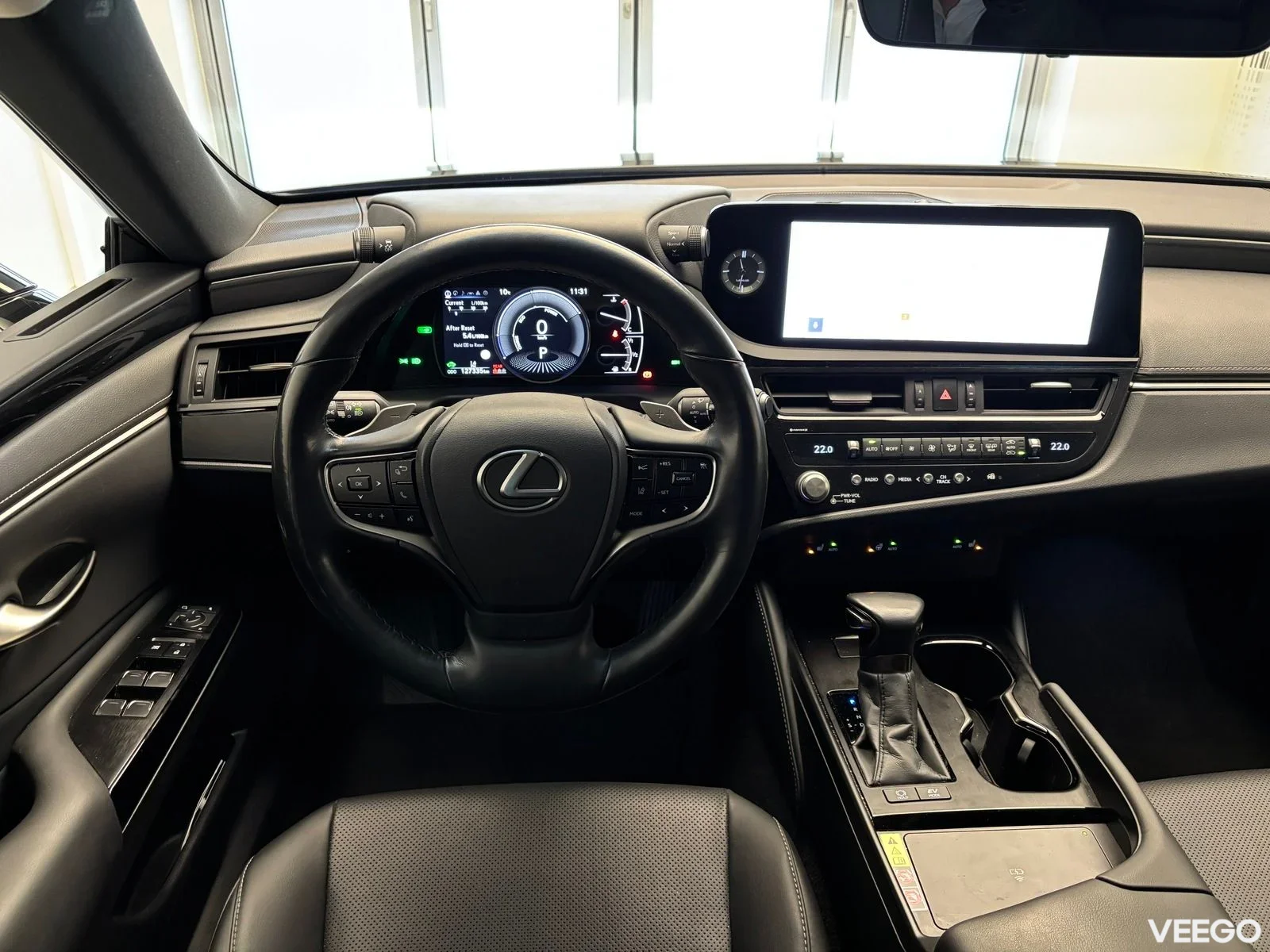 Lexus ES 300h - 164kW