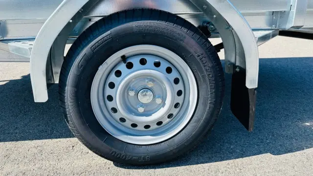 Image of Tiki Treiler 300-LH kastihaagis