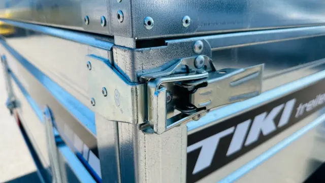 Image of Tiki Treiler 300-LH kastihaagis