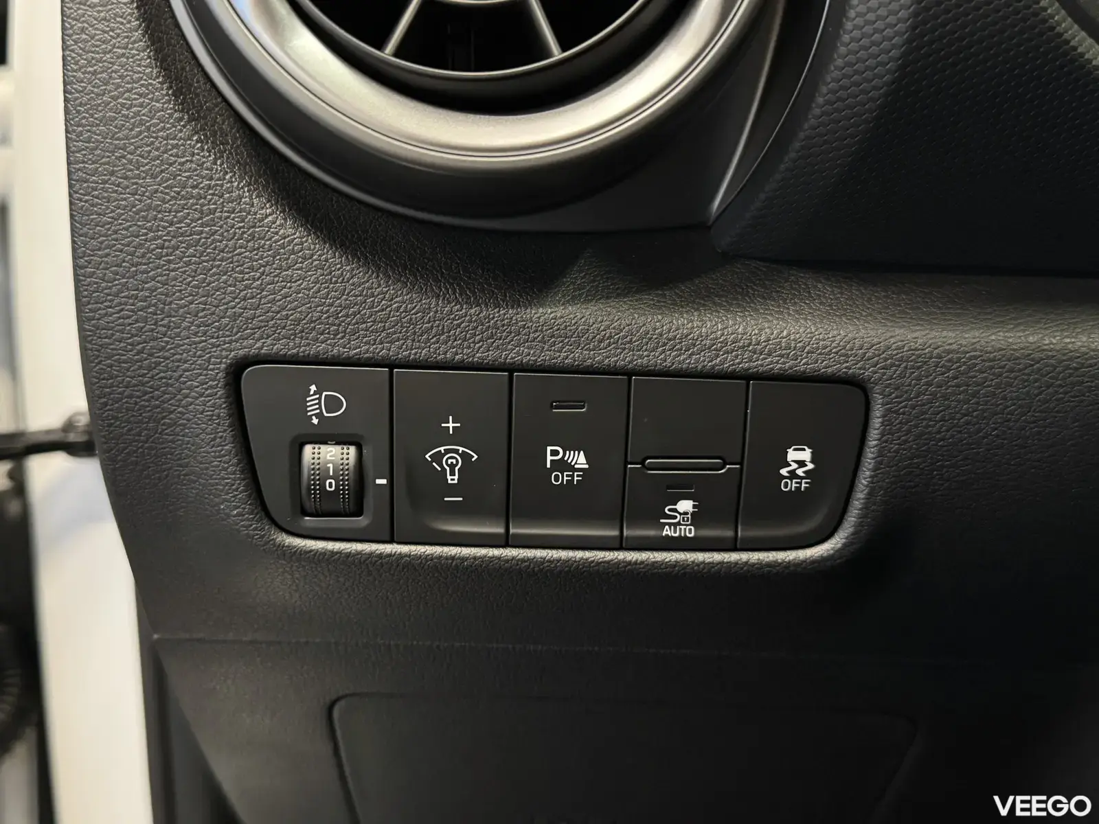 Hyundai Kona 26kW