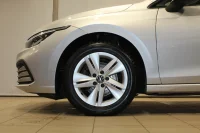 Volkswagen Golf Variant eTSI Life 1.5 96kW thumbnail