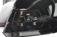 Volkswagen Golf Variant eTSI Life 1.5 96kW thumbnail