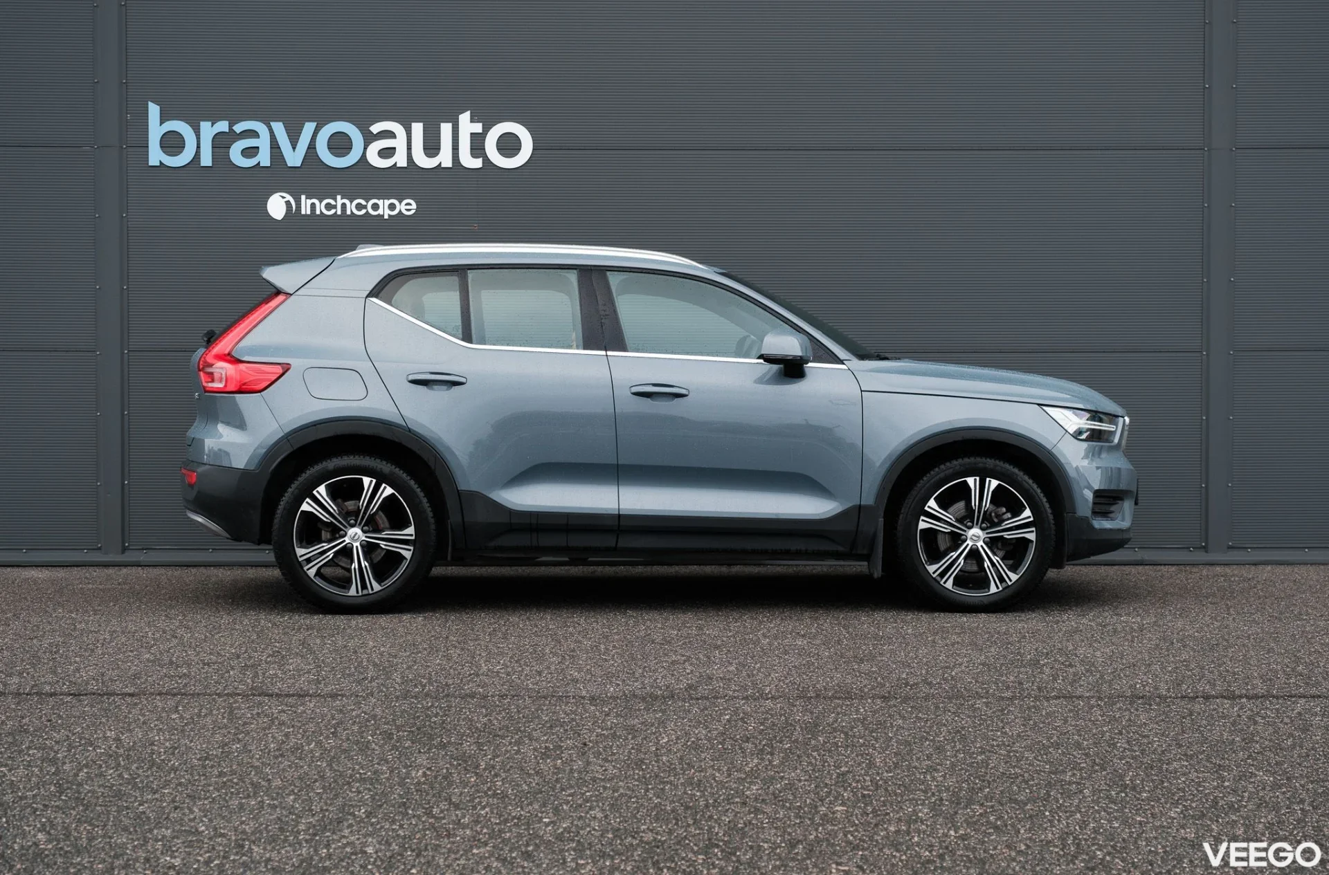 Volvo XC40 Inscription AWD MHEV 2 145kW