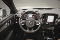 Volvo XC40 Inscription AWD MHEV 2 145kW thumbnail