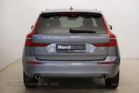 Volvo XC60 B4 AWD 2 145kW thumbnail
