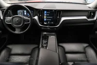 Volvo XC60 B4 AWD 2 145kW thumbnail