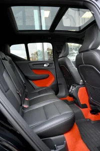 Volvo XC40 AWD H&K R-DESIGN XENIUM INTELLI PRO FULL 140kW thumbnail